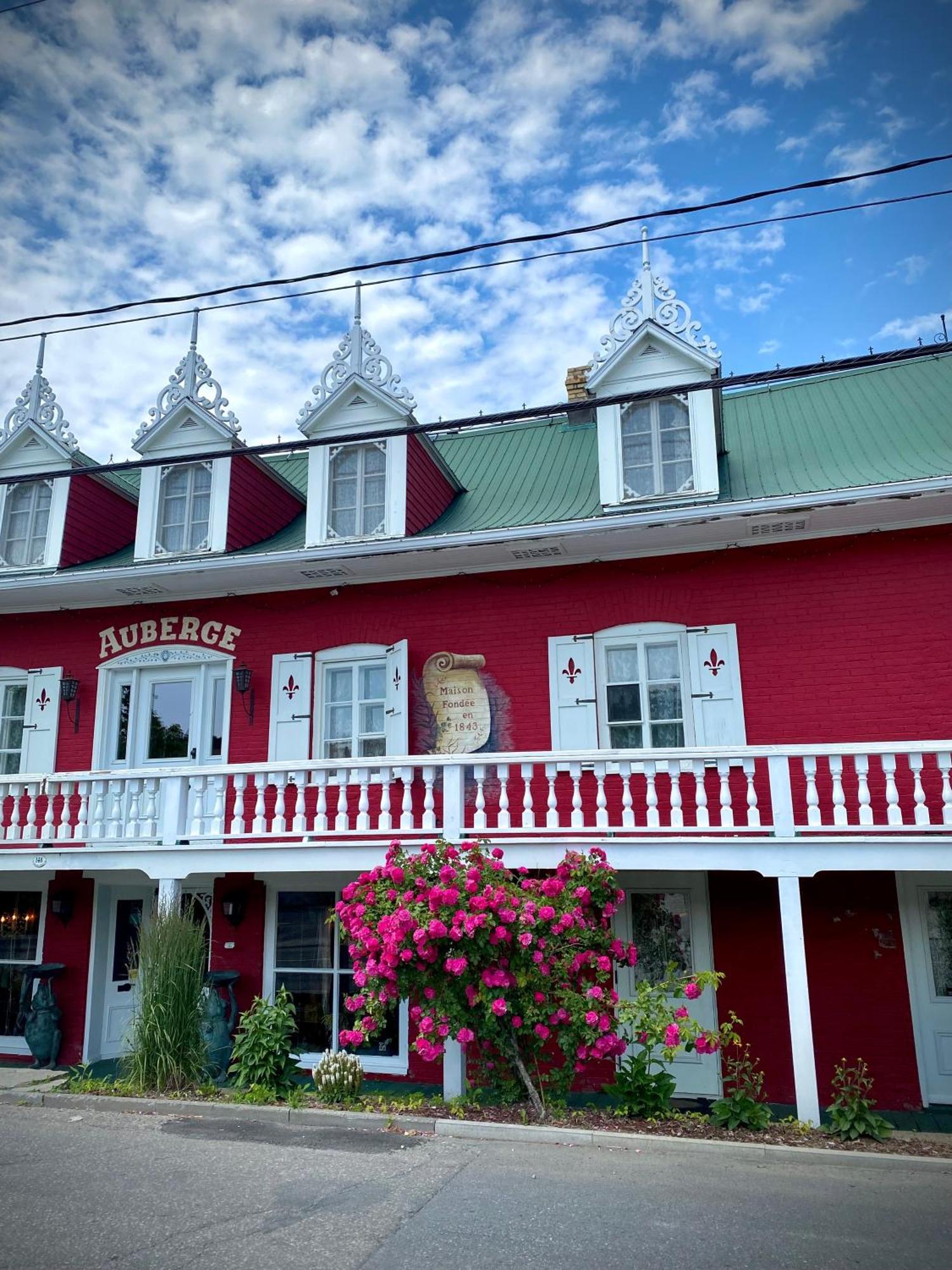 Hotel Le Mange Grenouille Le Bic Exterior foto